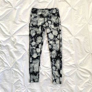 Athleta floral leggings